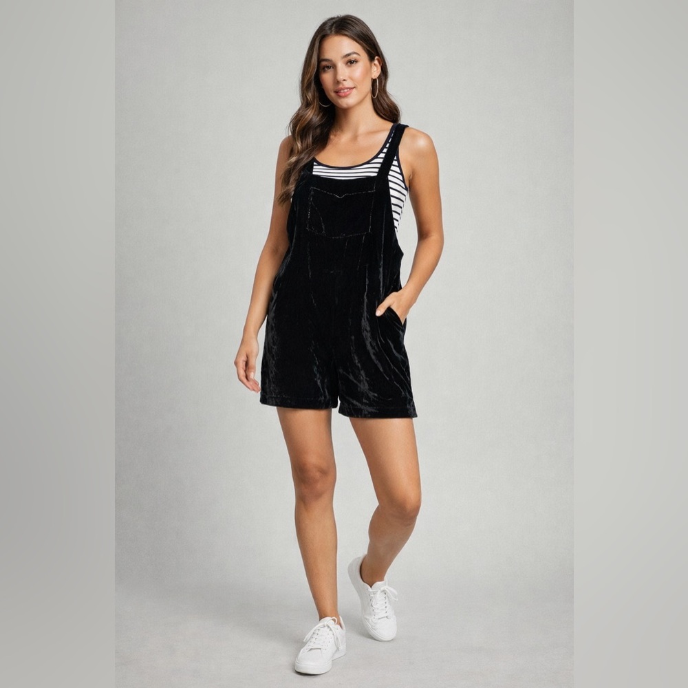 Reformation Velvet Romper in Black M